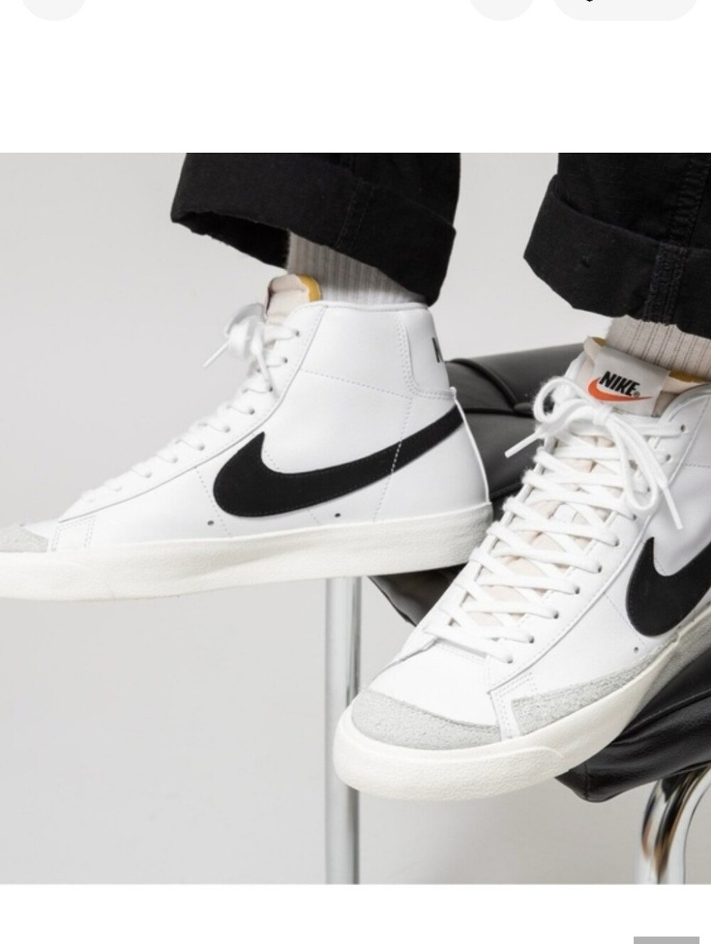 Nike Blazer Mid Sneakers Mid 77 in White with Black Swoosh